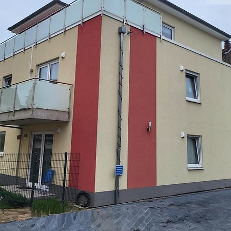 Seelze-Letter Monteurzimmer / Apartment / Messezimmer Exteriör bild